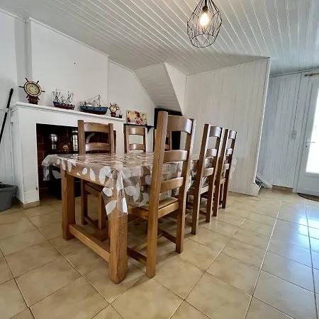 펜션 Maison 8 Couchages Avec Jardin Clos, Proche Plages, Pistes Cyclables, Menage Inclus - Fr-1-246a-272 *